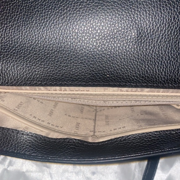 DKNY Womens Elissa Leopard Shoulder Flap Bag Size One Size Color Black/Gold - Picture 5 of 6